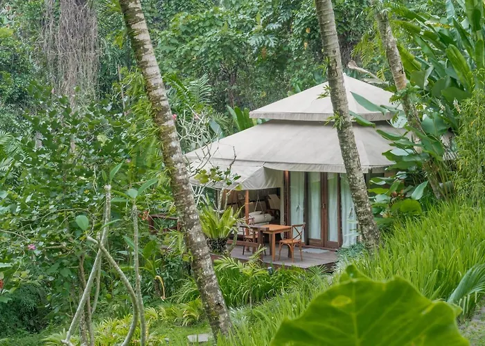 Galalima Glamping 4*